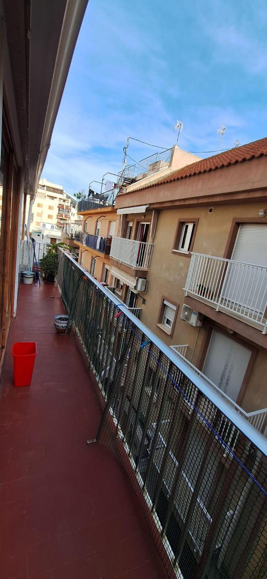 Apartamentos Casa May 2 - Centro Benidorm- Solo Mayores De 30 Anos Y Familias Exterior foto